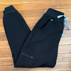 Figs high waisted jogger scrub pants in black size xxsp